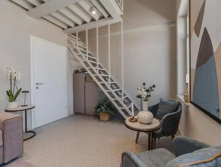 Ghisi Apartment *