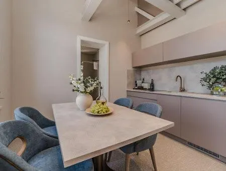 Apartment Ghisi *
