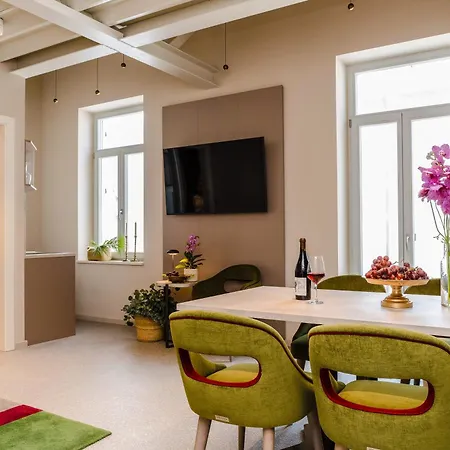 Apartment Ghisi *